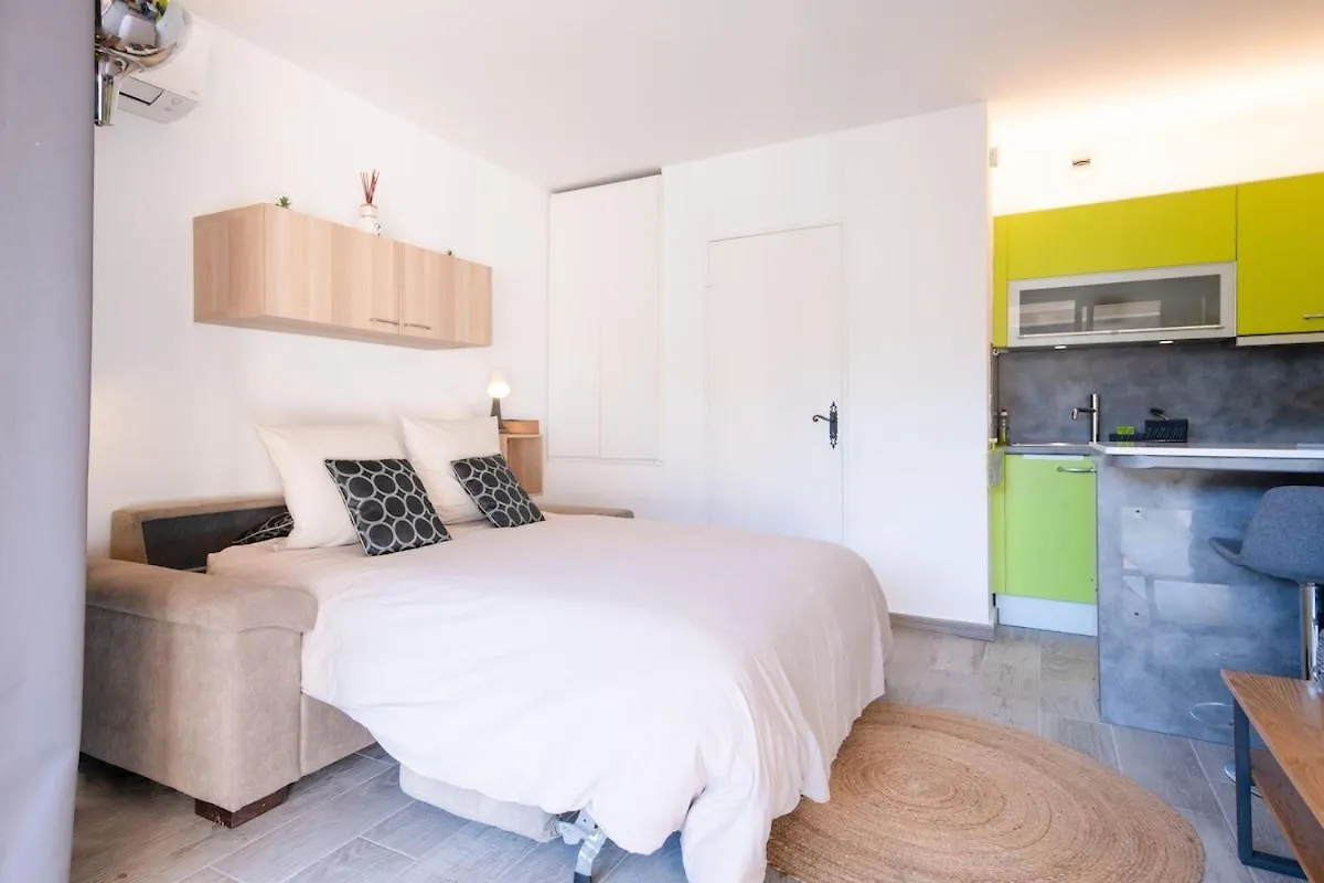 Studio-Cabine Climatise -4 Pers- Proche De La Mer Sainte-Maxime 0*,