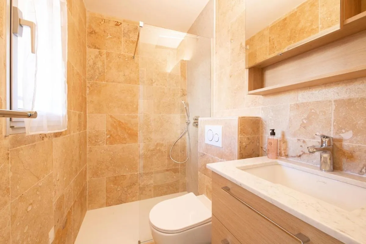 Studio-Cabine Climatise -4 Pers- Proche De La Mer Sainte-Maxime France