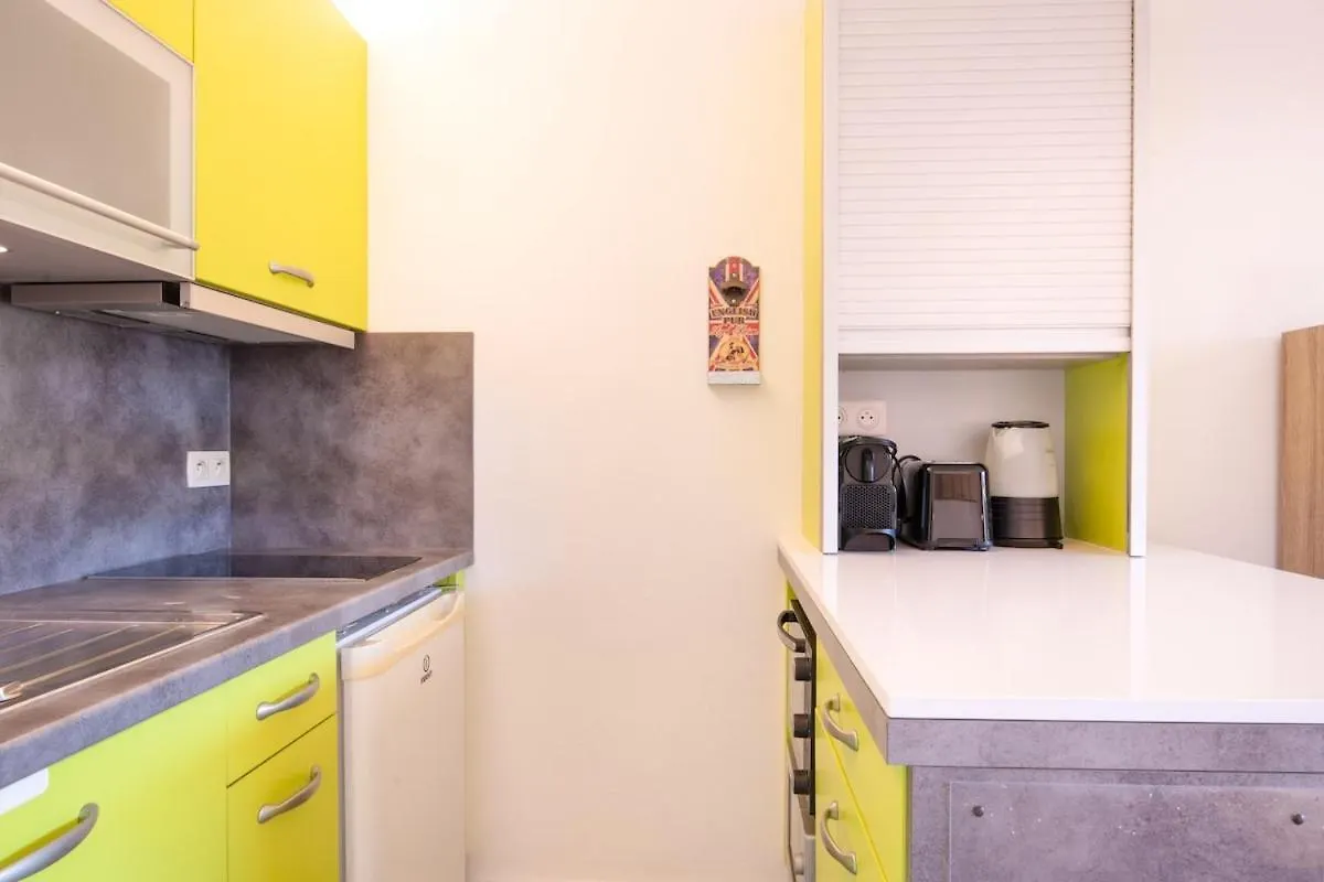 Studio-Cabine Climatise -4 Pers- Proche De La Mer Sainte-Maxime France